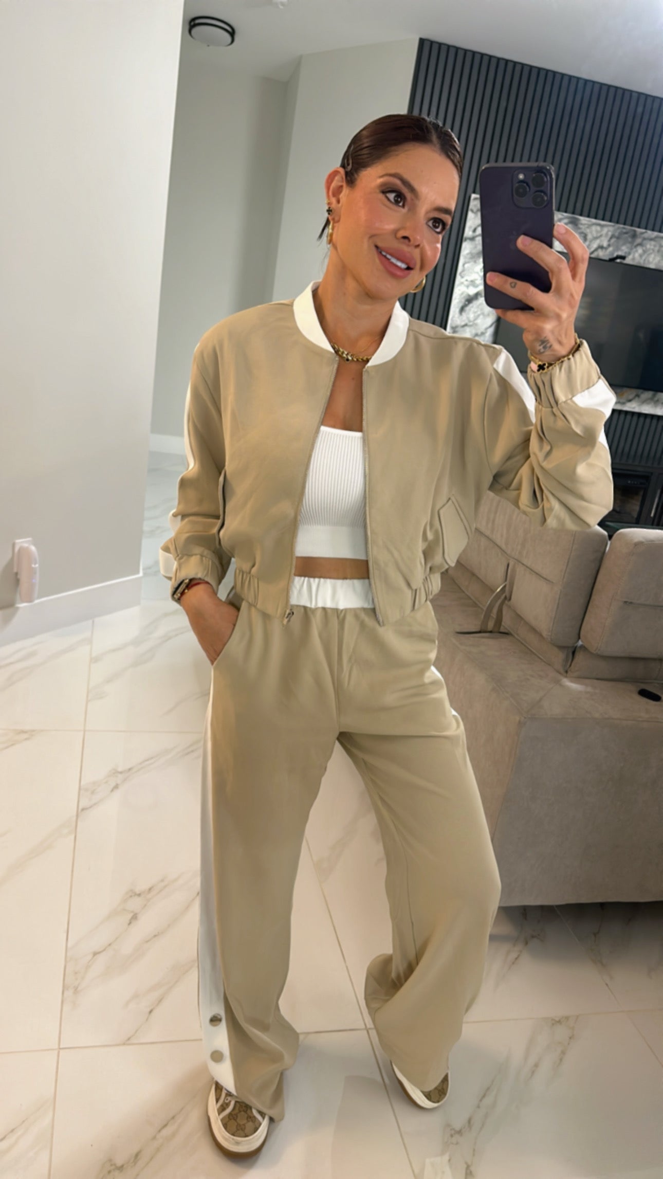Aura set