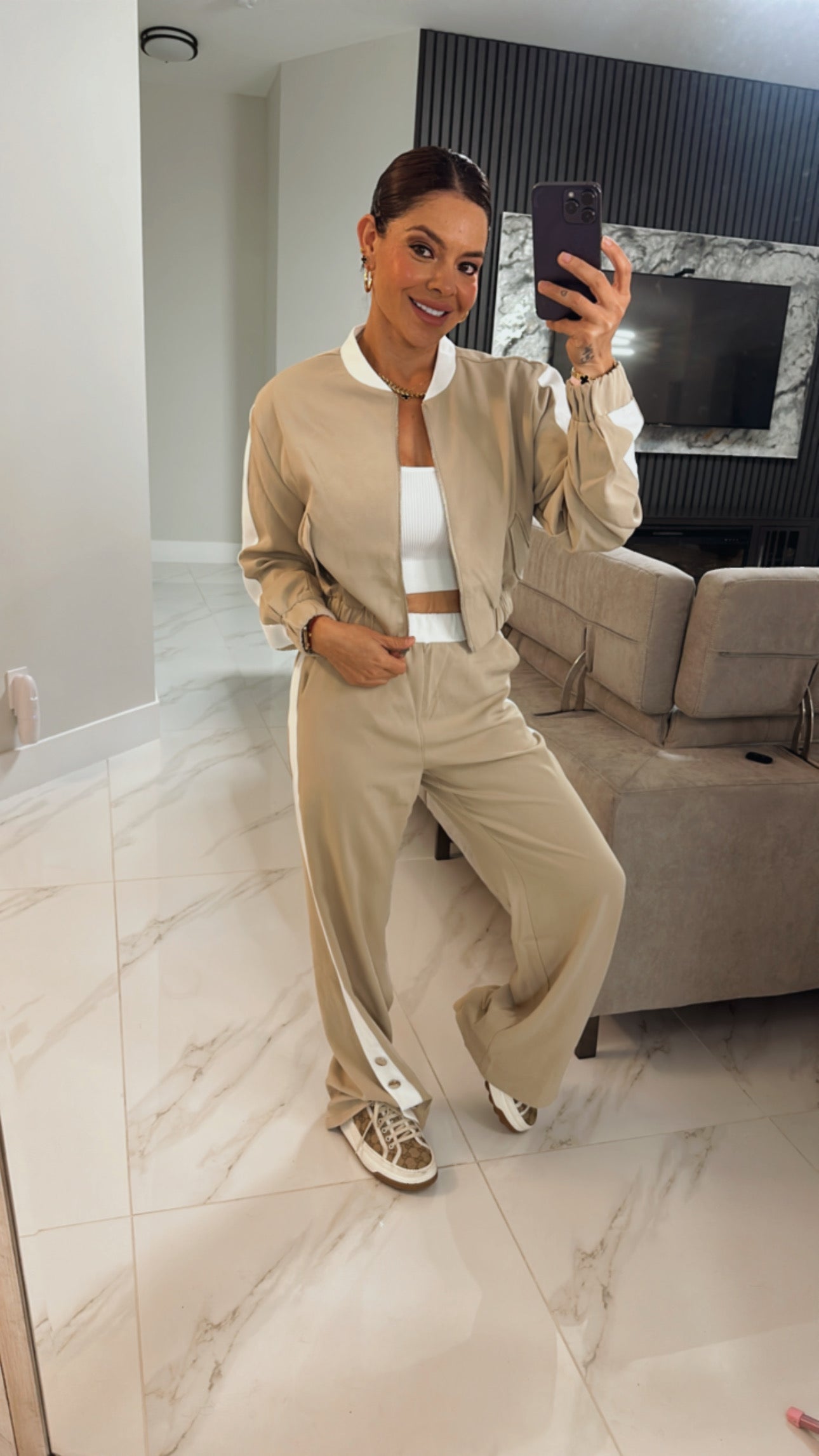 Aura set