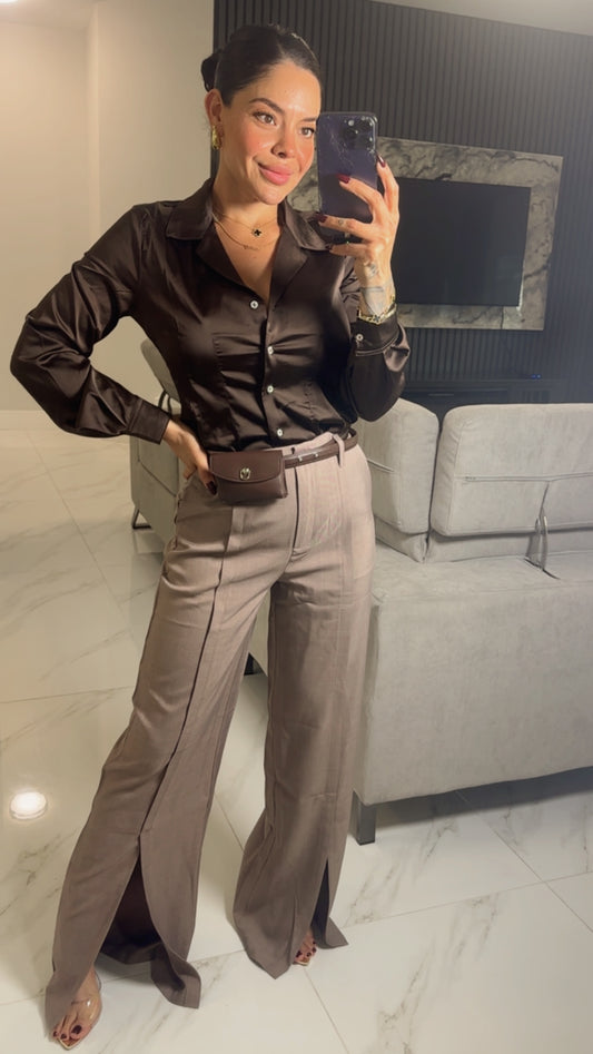 Satin Blusa