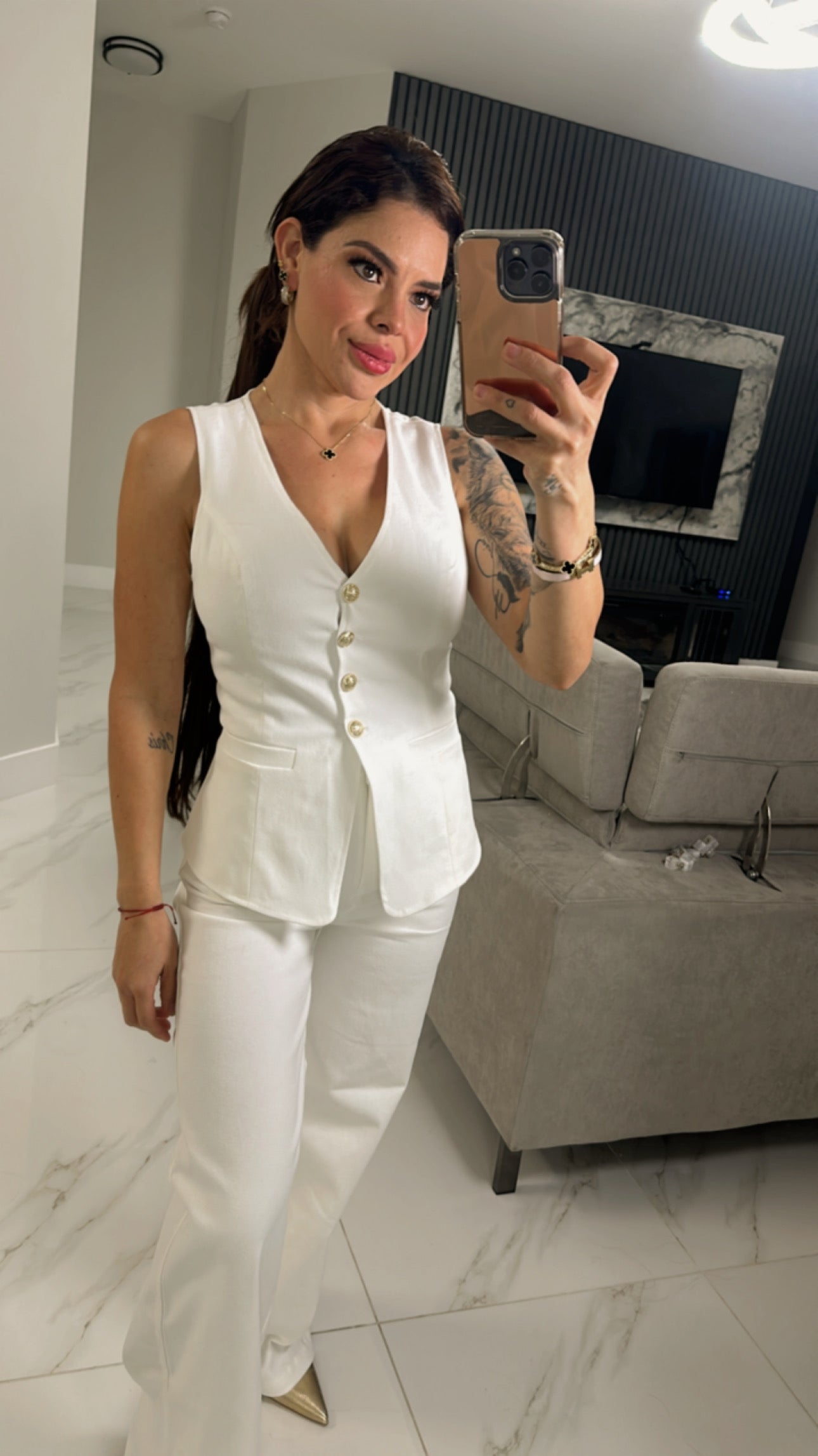 Gigi white set
