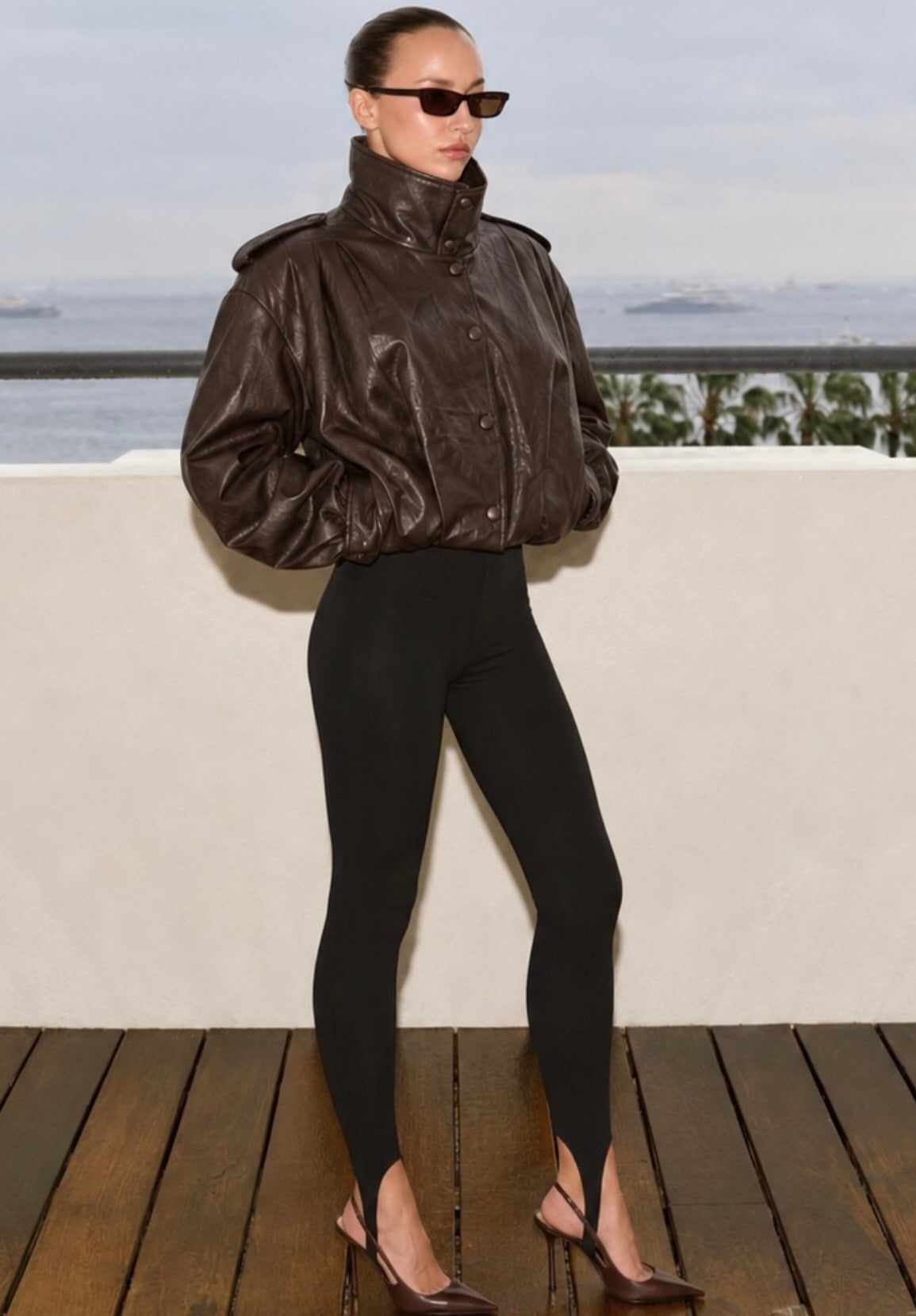 Felicia legins