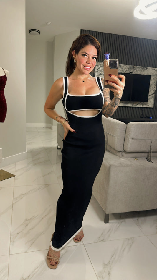 Keyri Black Dress