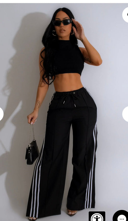 Sara Pants